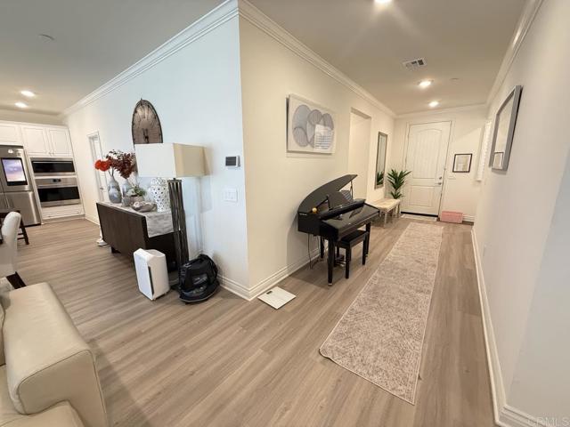 Image 10 of 39 For 13427 Provision Way