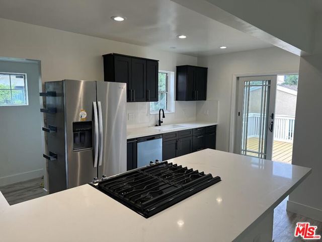 8037 Campion Drive, Los Angeles CA: https://media.crmls.org/mediaz/9f7d99c0-e062-4dae-875c-93a592f94c58.jpg