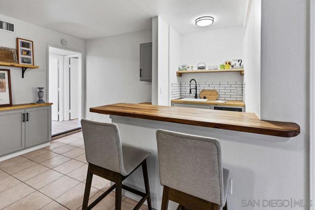 4339 Macronald Dr., La Mesa CA: https://media.crmls.org/mediaz/9f7f2923-422e-461e-9b7d-2cfe9a36d58f.jpg