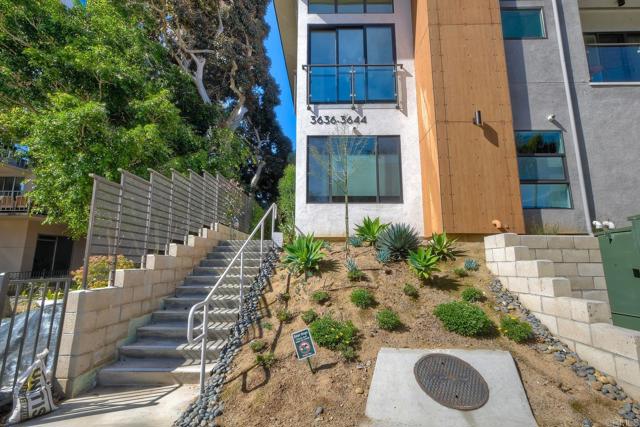 Detail Gallery Image 3 of 30 For 3640 3640 7th Ave, San Diego,  CA 92103 - 3 Beds | 2 Baths