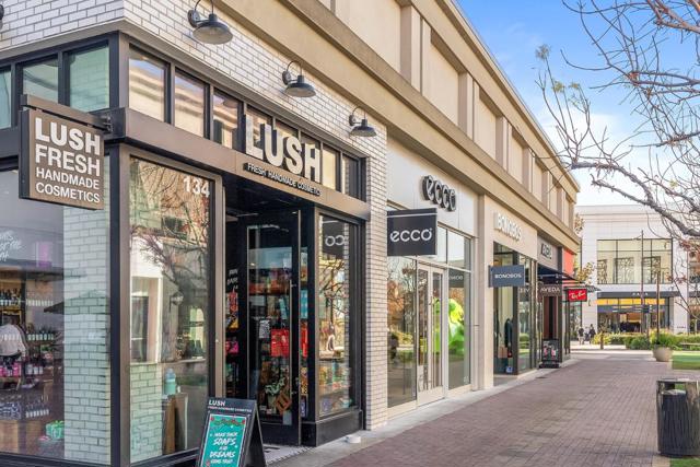 2660 Ross Place, Walnut Creek CA: https://media.crmls.org/mediaz/9f811b8f-2425-45cc-8d53-2885bdc6755e.jpg