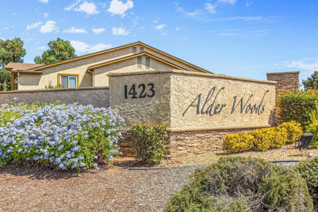 Detail Gallery Image 1 of 25 For 1423 Graves Ave #238,  El Cajon,  CA 92021 - 2 Beds | 1 Baths