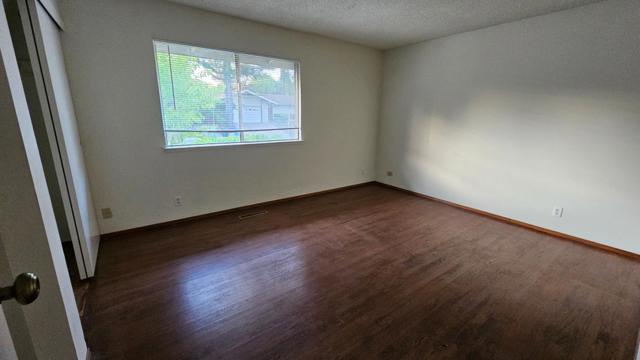 41056 Pajaro Drive, Fremont CA: https://media.crmls.org/mediaz/9f8250ee-7935-49f2-9463-3cf8f7a4689f.jpg