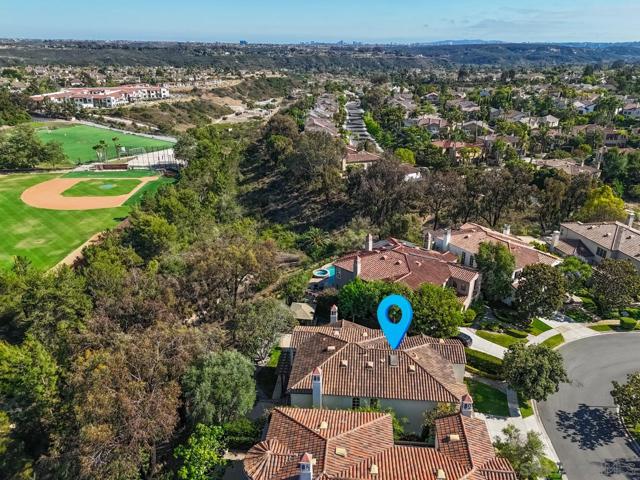 5199 Seagrove Place, San Diego CA: https://media.crmls.org/mediaz/9f825644-2d05-4cfa-9480-20eb5bf6fbee.jpg