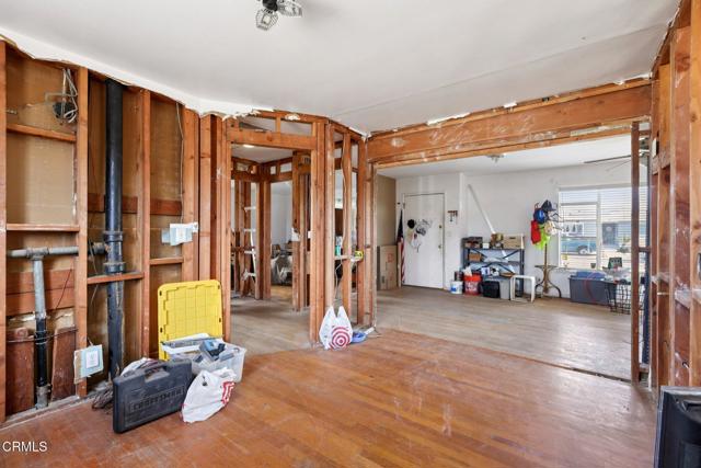 Detail Gallery Image 13 of 27 For 139 Stanford Ave, Oxnard,  CA 93036 - 3 Beds | 1 Baths