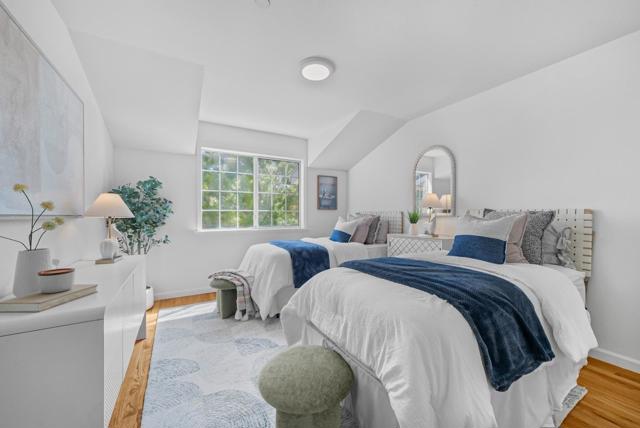 1416 S Mary Avenue, Sunnyvale CA: https://media.crmls.org/mediaz/9f85a8df-683f-4a76-84fb-46e134185e9a.jpg