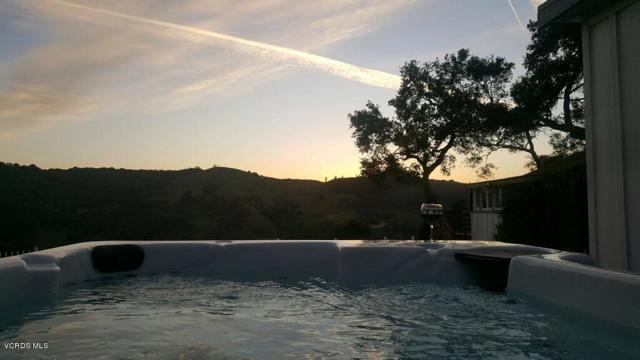 250 Verde Oak Drive, Oak View CA: https://media.crmls.org/mediaz/9f863158-2615-4da5-95dc-acddc11dc468.jpg