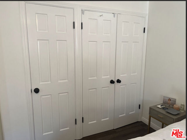 3125 Stanford Avenue, Venice CA: https://media.crmls.org/mediaz/9f866554-a150-4943-b654-842f5279f7dd.jpg