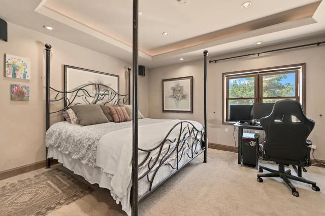 19375 Montevina Road, Los Gatos CA: https://media.crmls.org/mediaz/9f86b632-53e1-4314-aa86-5da76ee48323.jpg