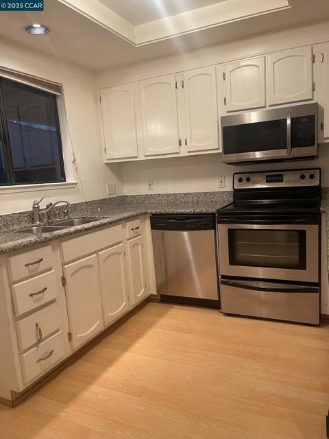 1140 Detroit Avenue, Concord CA: https://media.crmls.org/mediaz/9f87f690-bd85-4588-9798-a9632de150d0.jpg