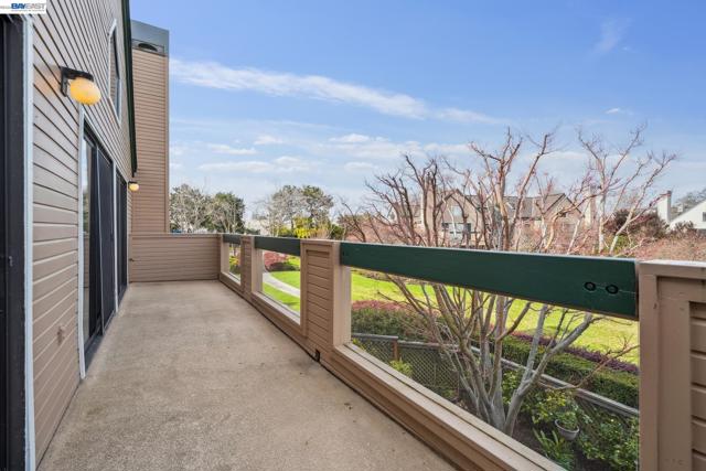 Image 33 of 44 For 9 Regulus Court