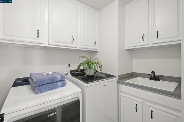 709 Liquidamber Pl, Danville CA: https://media.crmls.org/mediaz/9f889284-67f6-4b16-be27-7e391eca181d.jpg
