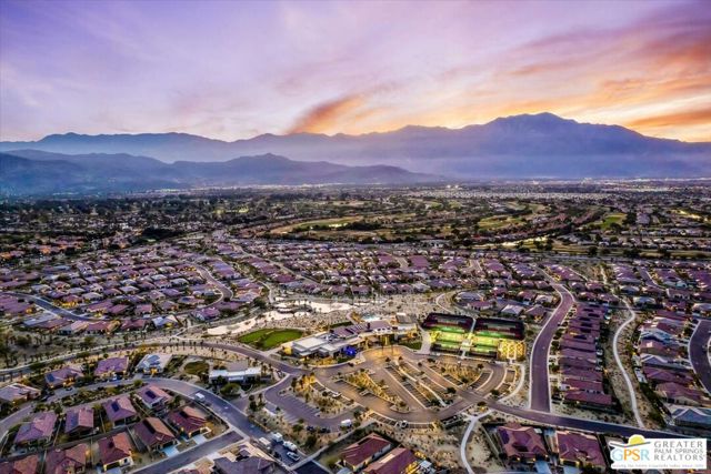 24 Zinfandel, Rancho Mirage CA: https://media.crmls.org/mediaz/9f8b113e-4626-498e-9276-769a3c0d77a1.jpg