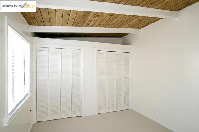 1611 Julia St, Berkeley CA: https://media.crmls.org/mediaz/9f8bbd97-93ef-44ff-9d3f-a559cafe5a98.jpg