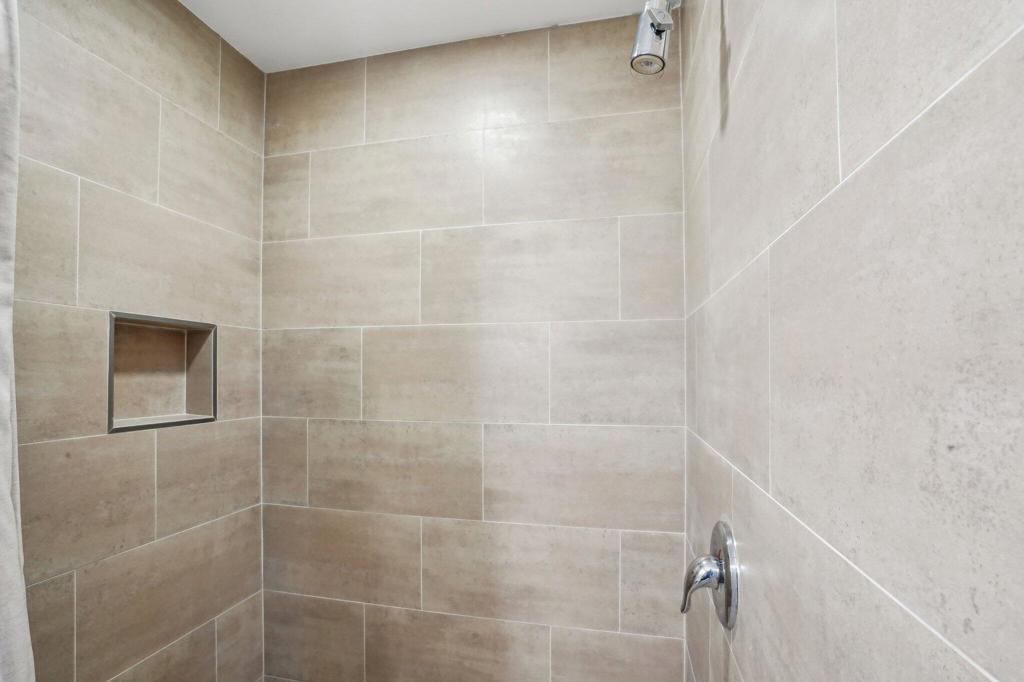 MLS #219131082DA img 27