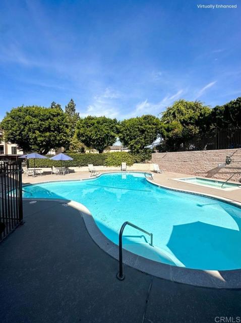 Detail Gallery Image 2 of 8 For 7838 Cowles Mountain Court #C6,  San Diego,  CA 92119 - 1 Beds | 1 Baths