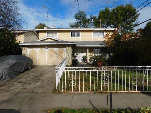337 War Admiral Avenue, San Jose CA: https://media.crmls.org/mediaz/9f8eaad8-d4a6-45ba-8bf1-de891196830a.jpg
