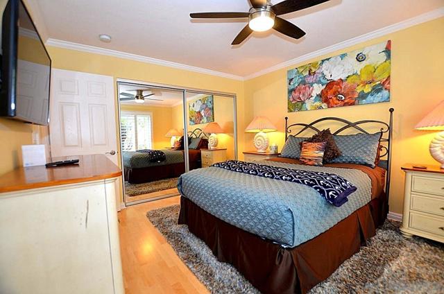 95 Port of Spain, Coronado CA: https://media.crmls.org/mediaz/9f8eba83-07be-4ca3-9fbf-8076c0f7060e.jpg