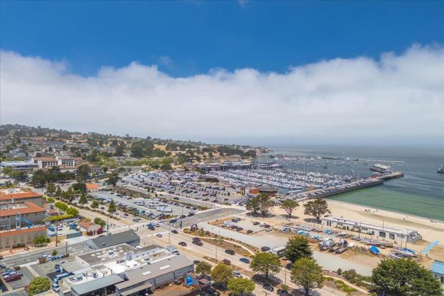 36 La Playa Street, Monterey CA: https://media.crmls.org/mediaz/9f8fe0bd-be6a-4005-a487-a58c434fbd66.jpg