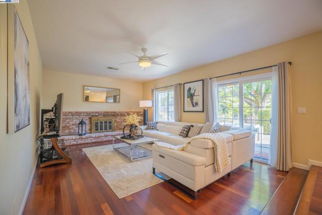 42001 Via San Gabriel, Fremont CA: https://media.crmls.org/mediaz/9f91b4f5-ea9c-493d-a54c-343033df1a2d.jpg