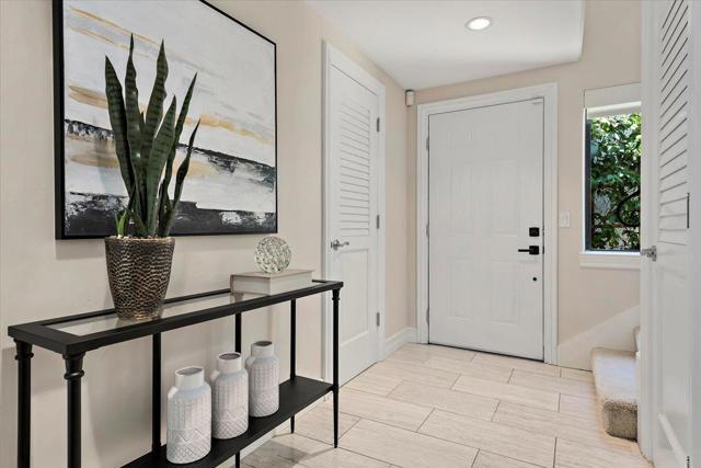 116 Calle Nivel, Los Gatos CA: https://media.crmls.org/mediaz/9f924896-39e5-4005-9a51-45b956e875fd.jpg