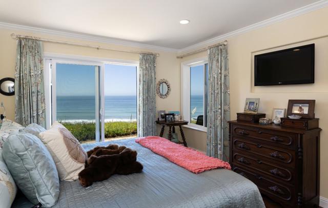 60 Seascape Resort Drive, Aptos CA: https://media.crmls.org/mediaz/9f961aab-3ce4-464b-b7a9-3bad1f3c8643.jpg