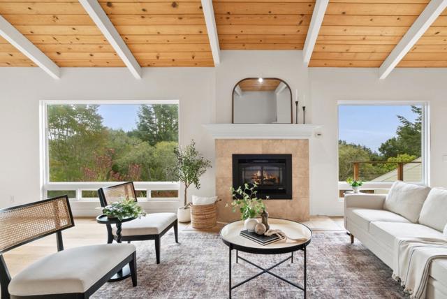 115 Calcita Drive, Santa Cruz CA: https://media.crmls.org/mediaz/9f97bf57-73c4-4bed-bba3-ff352d697052.jpg