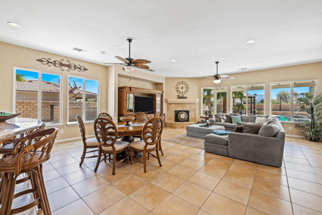 Image 32 of 71 For 80445 Paria Way