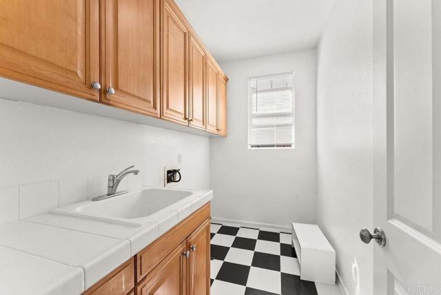 Detail Gallery Image 24 of 44 For 1004 Red Granite Rd, Chula Vista,  CA 91913 - 5 Beds | 4/1 Baths