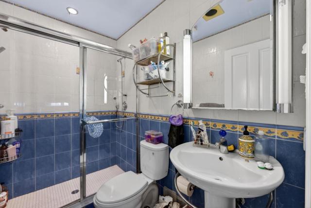 746 Jacaranda Circle, Hillsborough CA: https://media.crmls.org/mediaz/9f99c9ac-af01-4179-a73e-1ca888087d51.jpg