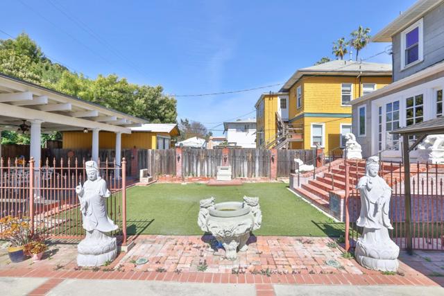 73 S 15th Street, San Jose CA: https://media.crmls.org/mediaz/9f9ac8ac-833e-4b81-867a-eb2e6a9200f3.jpg