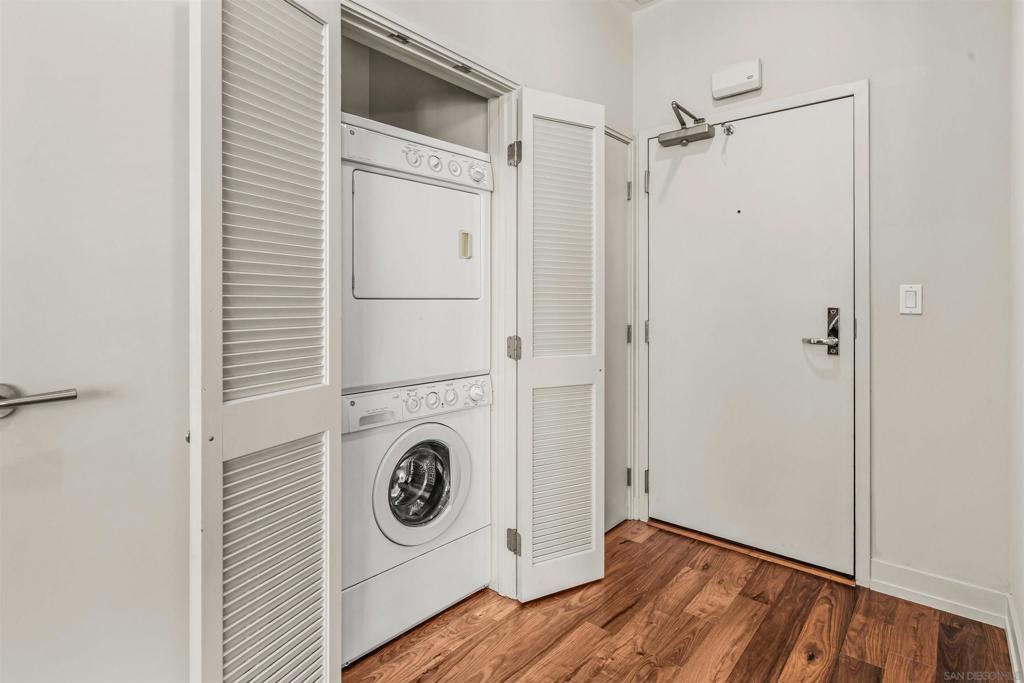 575 6th - photo 12