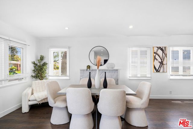 6460 W 84th Street, Los Angeles CA: https://media.crmls.org/mediaz/9f9c068b-bafe-4bce-a29a-b7bdaae80ffc.jpg