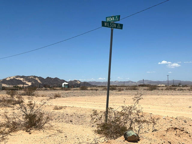 0 Brown Road, 29 Palms CA: https://media.crmls.org/mediaz/9f9c4e06-32f6-48df-b404-944fb767eda4.jpg