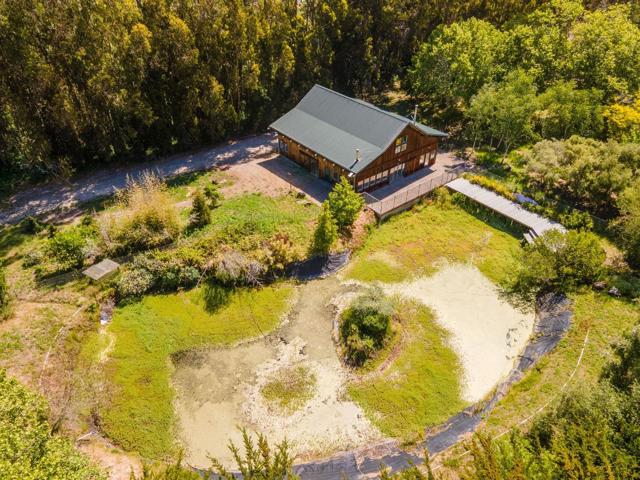 1770 Higgins Canyon Road, Half Moon Bay CA: https://media.crmls.org/mediaz/9f9ec60c-ed66-40d4-806e-2d8e4d51afb7.jpg