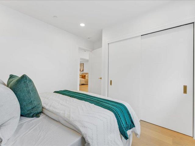 883 Rorke Way, Palo Alto CA: https://media.crmls.org/mediaz/9fa08ba7-5aa2-4e99-9ead-4110471b6160.jpg
