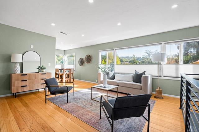 8124 Greenly Drive, Oakland CA: https://media.crmls.org/mediaz/9fa12522-0351-4b34-b17b-bfd564b9ef9e.jpg