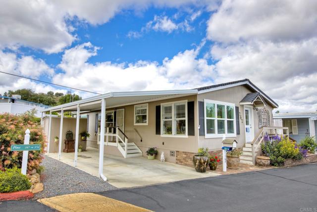 Detail Gallery Image 3 of 35 For 28890 Lilac Rd Spc 167 #167,  Valley Center,  CA 92082 - 3 Beds | 2 Baths