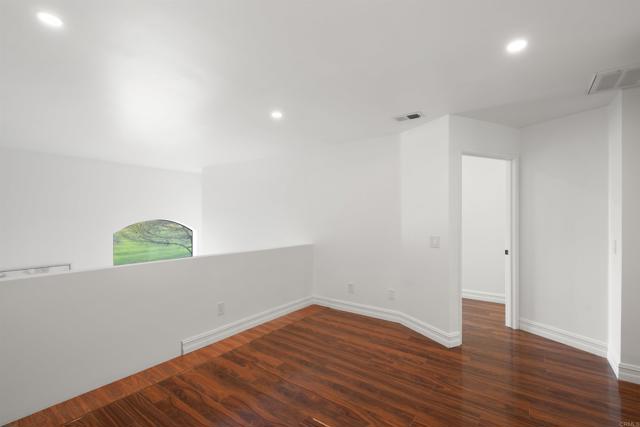2344 Greenbriar Drive, Chula Vista CA: https://media.crmls.org/mediaz/9fa1c24d-6185-45b5-9e63-8e5aa5432e83.jpg