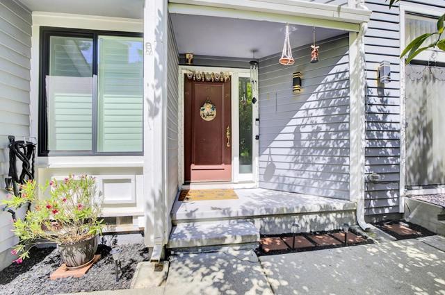 5391 Black Avenue, Pleasanton CA: https://media.crmls.org/mediaz/9fa1c9ee-4f5a-45c6-859e-9dc303d79a86.jpg