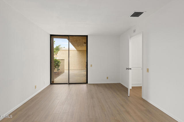 72460 Rodeo Way, Rancho Mirage CA: https://media.crmls.org/mediaz/9fa2b1ea-b26d-47aa-917d-33b2bc7e239a.jpg