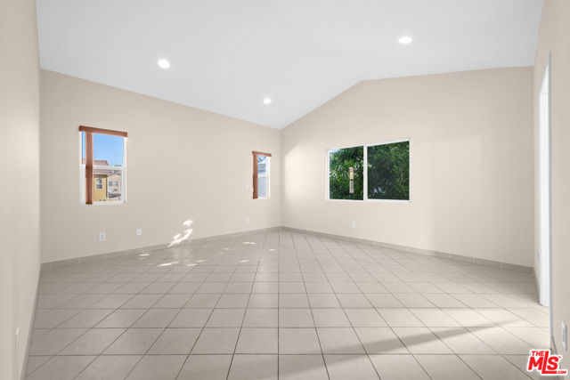 18930 Sherman Way, 18 photo 26