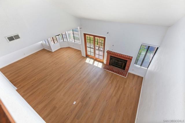 427 Conifer Glen, Escondido CA: https://media.crmls.org/mediaz/9fa34340-cf47-4b75-93d1-4f858d0e670c.jpg