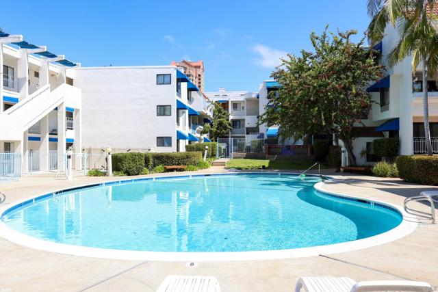 8338 Regents Rd., San Diego CA: https://media.crmls.org/mediaz/9fa3ede6-1128-4494-9a79-12b388ccef90.jpg