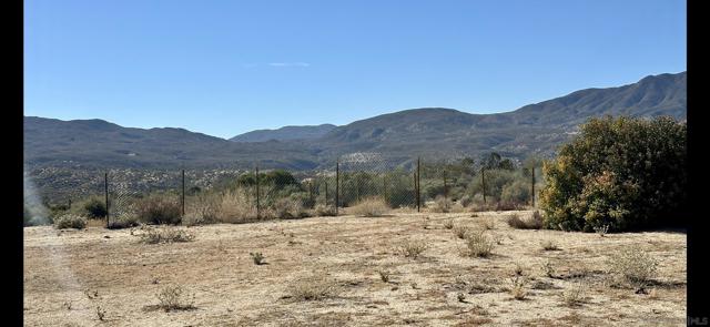 1 Geneva Heights, Mountain Center CA: https://media.crmls.org/mediaz/9fa3fe09-61b7-4bc3-ab42-75f59982f3b9.jpg