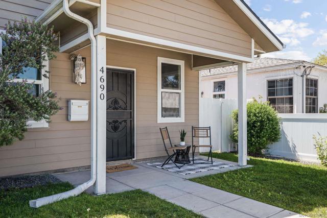 4690 51st, San Diego CA: https://media.crmls.org/mediaz/9fa420ec-6cbe-462d-9ff1-0bfa7a8bc5bf.jpg