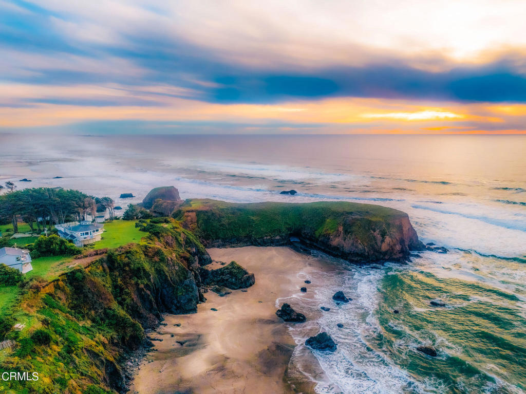 https://media.crmls.org/mediaz/9fa4807a-5ab7-4b06-8933-a3d384b2ff6f.jpg?preset=X-Large