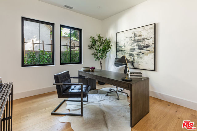 3745 May Street, Los Angeles CA: https://media.crmls.org/mediaz/9fa4c448-dcd2-4407-b649-1eba1550708e.jpg