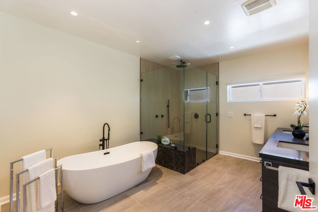 MLS #26850931 image #47
