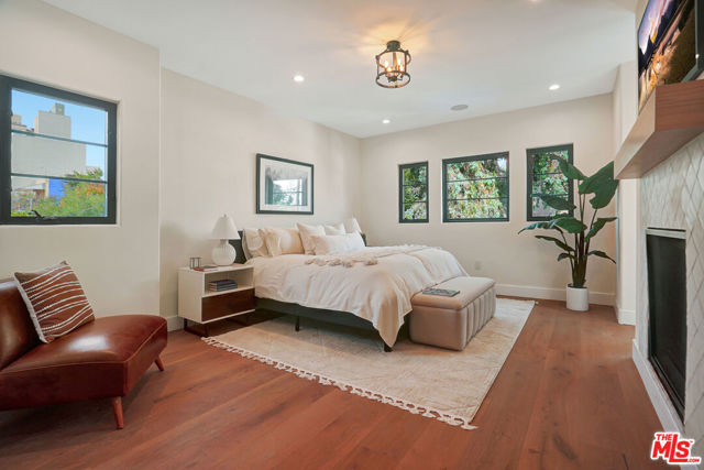 8617 Rugby Drive, West Hollywood CA: https://media.crmls.org/mediaz/9fa51593-a85c-4ede-9375-64dcfdc2fabf.jpg